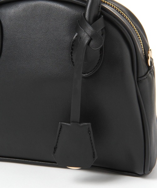 mysty woman(ミスティウーマン)の「キーチェーン付きボストンバッグ 956602(ボストンバッグ・レディース・アイボリー/ブラック/ライトベージュ・FREE)」の22枚目の写真