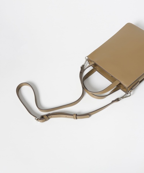 SENSE OF PLACE by URBAN RESEARCH（センスオブプレイスバイアーバンリサーチ）の「2WAYスクエアミニトートバッグ（ショルダーバッグ・レディース・ブラック/ベージュ/カーキ・ONE）」の12枚目の写真