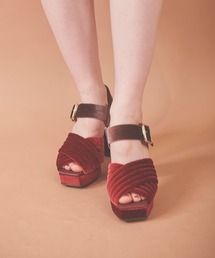 ベロアサンダル