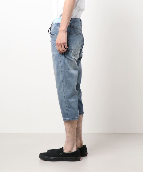 Blue Standard （ブルースタンダード）の「【BLUE STANDARD/ブルースタンダード】冷やしデニムクロップドパンツ　接触冷感/速乾性（デニムパンツ・メンズ・ライトブルー/ブルー系その他/その他1・SMALL/MEDIUM/LARGE/X-LARGE）」の4枚目の写真