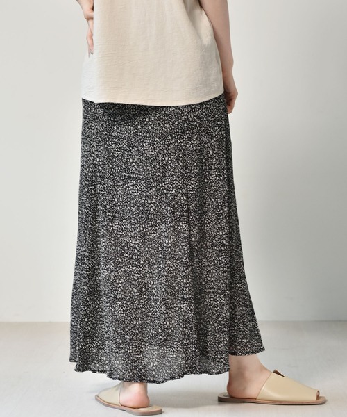 RETRO GIRL（レトロガール）の「マーメイド柄プリーツスカート（スカート・レディース・ブラック/オフホワイト/グリーン・FREE）」の15枚目の写真