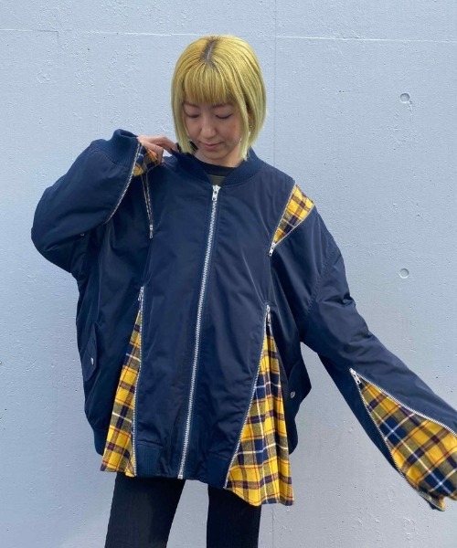 Candy Stripper（キャンディストリッパー）の「RACK UP CHECK SWITCHED MA-1（MA-1・レディース・ネイビー/ブラック・2）」の16枚目の写真
