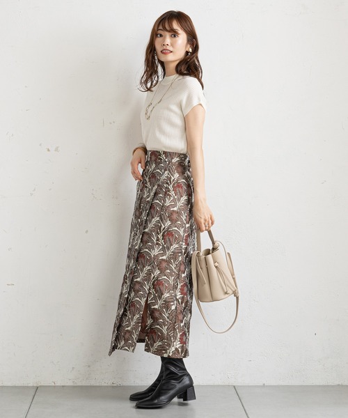 prose verse(プロズヴェール)の「フラワージャガードタイトスカート(スカート・レディース・アイボリー/マスタード・フリ-)」の17枚目の写真