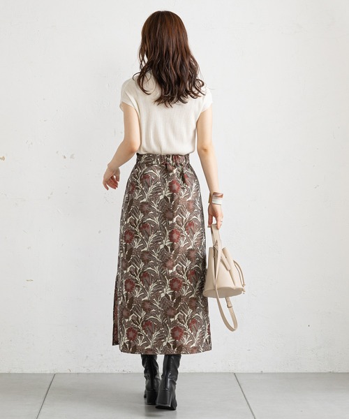 prose verse(プロズヴェール)の「フラワージャガードタイトスカート(スカート・レディース・アイボリー/マスタード・フリ-)」の5枚目の写真