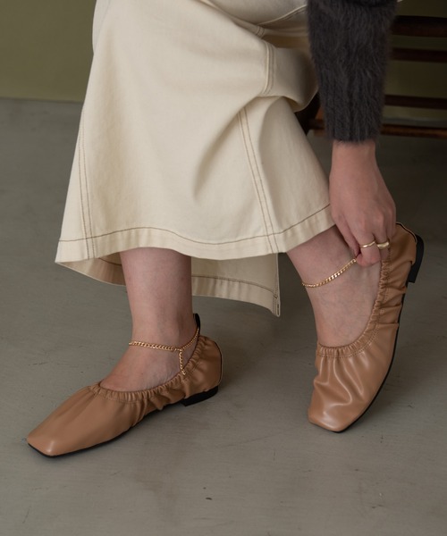 Aunt Marie's（アントマリーズ）の「アンクレットバレエシューズ / フラットシューズ（バレエシューズ・レディース・ベージュ/アイボリー/ブラック・LARGE/MEDIUM/SMALL）」の15枚目の写真