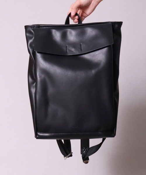 Legato Largo（レガートラルゴ）の「(LF)【Legato Largo】ジェンダーレス フェイクレザー リュック（バックパック/リュック・レディース・ブラック/ベージュ/ブラウン/アイボリー・ONE SIZE）」の8枚目の写真