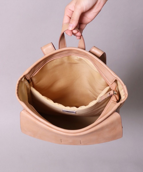 Legato Largo（レガートラルゴ）の「(LF)【Legato Largo】ジェンダーレス フェイクレザー リュック（バックパック/リュック・レディース・ブラック/ベージュ/ブラウン/アイボリー・ONE SIZE）」の12枚目の写真