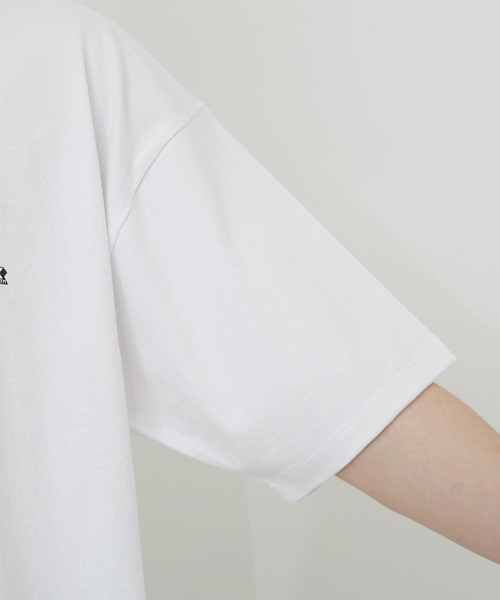 BE@RBRICK（ベアブリック）の「BE@RBRICK×BRIDGE SHIP HOUSEバックプリントTEE（Tシャツ/カットソー・メンズ・ホワイト/ブラック/ベージュ/サックスブルー・M/L/LL）」の9枚目の写真