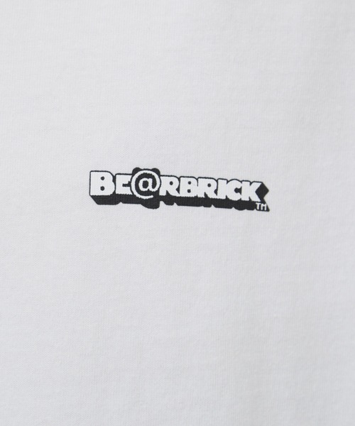 BE@RBRICK（ベアブリック）の「BE@RBRICK×BRIDGE SHIP HOUSEバックプリントTEE（Tシャツ/カットソー・メンズ・ホワイト/ブラック/ベージュ/サックスブルー・M/L/LL）」の14枚目の写真