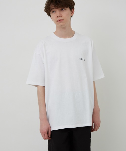 BE@RBRICK（ベアブリック）の「BE@RBRICK×BRIDGE SHIP HOUSEバックプリントTEE（Tシャツ/カットソー・メンズ・ホワイト/ブラック/ベージュ/サックスブルー・M/L/LL）」の13枚目の写真