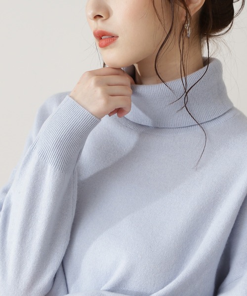 N.(N. Natural Beauty Basic)(エヌエヌナチュラルビューティーベーシック)の「◆ウールカシミヤタートルネックニット(ニット/セーター・レディース・ライトグレー/ライトブルー/ブラック/レッド/オフホワイト・MEDIUM)」の12枚目の写真