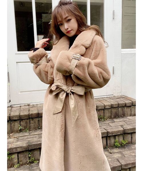 RESEXXY（リゼクシー）の「フラッフィーコート（その他アウター・レディース・ベージュ/グレー/ブラック・FREE）」の4枚目の写真