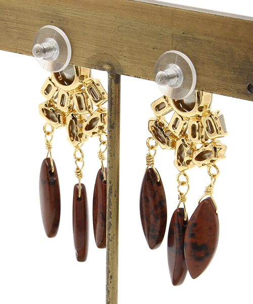 Sheta（シータ）の「ビジュー×天然石ピアス（ピアス（両耳用）・レディース・その他・FREE）」の3枚目の写真