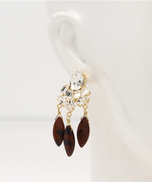 Sheta（シータ）の「ビジュー×天然石ピアス（ピアス（両耳用）・レディース・その他・FREE）」の4枚目の写真