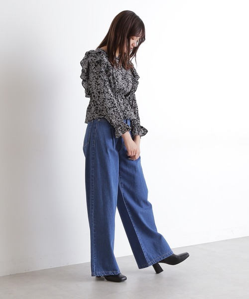 FREE'S MART（フリーズマート）の「◆肩フリル花柄ブラウス（シャツ/ブラウス・レディース・グリーン/ホワイト系その他/ブラック系その他・FREE）」の11枚目の写真