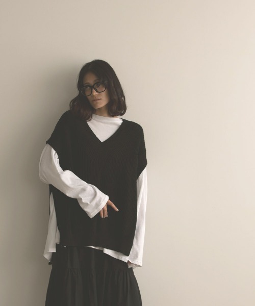 marjour（マージュール）の「RELAX KNIT VEST（ベスト・レディース・ブラック/クリーム・M）」の9枚目の写真