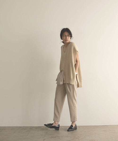 marjour（マージュール）の「RELAX KNIT VEST（ベスト・レディース・ブラック/クリーム・M）」の10枚目の写真