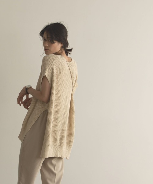 marjour（マージュール）の「RELAX KNIT VEST（ベスト・レディース・ブラック/クリーム・M）」の4枚目の写真