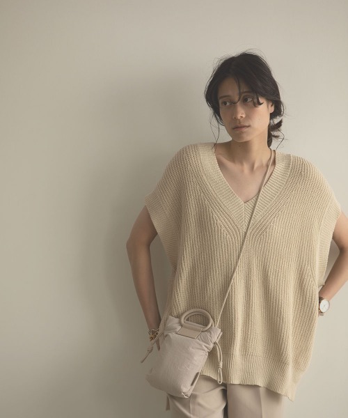 marjour（マージュール）の「RELAX KNIT VEST（ベスト・レディース・ブラック/クリーム・M）」の8枚目の写真