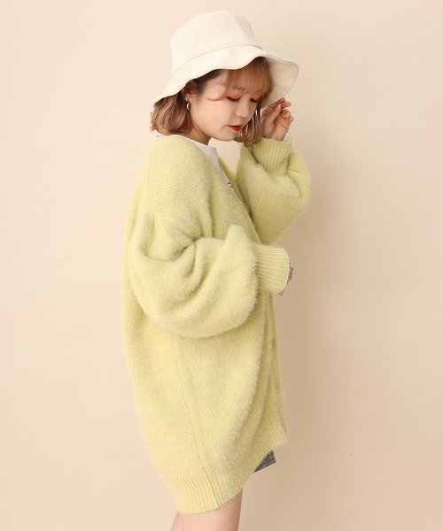 one after another NICE CLAUP(ワンアフターアナザーナイスクラップ)の「フェザービッグシルエットカーディガン(カーディガン/ボレロ・レディース・ベージュ/ピンク/イエロー/アイボリー/ブラウン・FREE)」の19枚目の写真