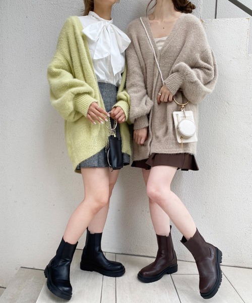 one after another NICE CLAUP(ワンアフターアナザーナイスクラップ)の「フェザービッグシルエットカーディガン(カーディガン/ボレロ・レディース・ベージュ/ピンク/イエロー/アイボリー/ブラウン・FREE)」の7枚目の写真