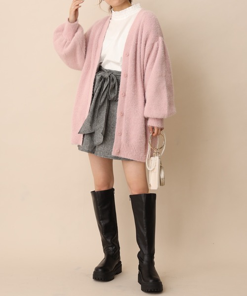 one after another NICE CLAUP(ワンアフターアナザーナイスクラップ)の「フェザービッグシルエットカーディガン(カーディガン/ボレロ・レディース・ベージュ/ピンク/イエロー/アイボリー/ブラウン・FREE)」の13枚目の写真