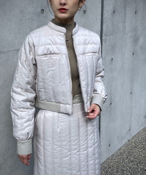 &g'aime（アンジェム）の「【&g’aime】キルティングショートブルゾン（ブルゾン・レディース・チャコールグレー/アイボリー/グレイッシュベージュ・FREE）」の6枚目の写真