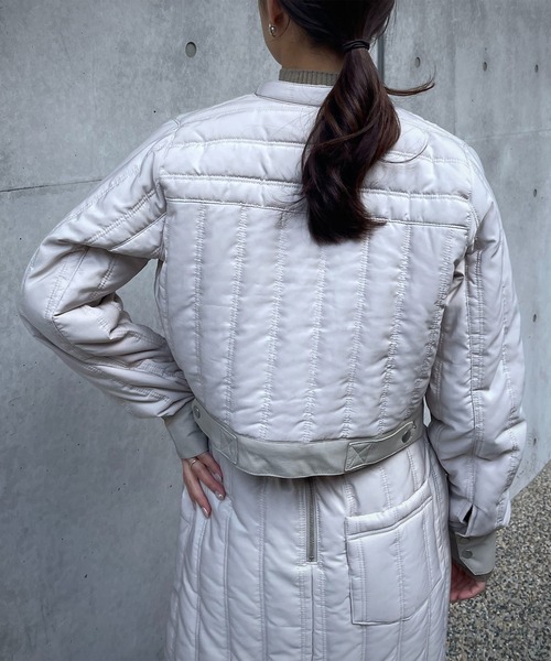 &g'aime（アンジェム）の「【&g’aime】キルティングショートブルゾン（ブルゾン・レディース・チャコールグレー/アイボリー/グレイッシュベージュ・FREE）」の12枚目の写真