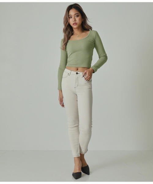 ANAP（アナップ）の「クロップドタイトロンT（Tシャツ/カットソー・レディース・ブラック/オフホワイト/グレイッシュベージュ/ベージュ/グレー/オリーブ・FREE）」の22枚目の写真