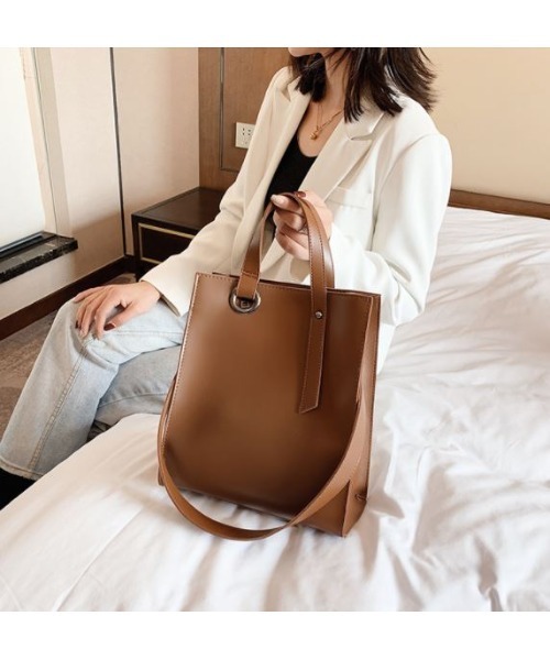 MAISON BREEZE（メゾンブリーズ）の「【MAISON BREEZE】ハイグレードPUスクエアハンドトートバッグ KNF（トートバッグ・レディース・ブラック/ベージュ/ブラウン・FREE）」の5枚目の写真