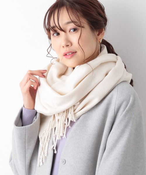 GLOBAL WORK（グローバルワーク）の「静電防止無地ストール/203143（ストール/ショール・レディース・ブラック/グレー/グリーン/アイボリー/ラベンダー/ライトベージュ・ONE SIZE）」の2枚目の写真