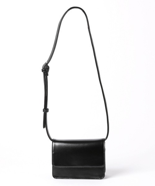 LOWRYS FARM（ローリーズファーム）の「ミニフラップショルダーバッグ　254936（ショルダーバッグ・レディース・ブラック/グリーン/アイボリー・FREE）」の14枚目の写真