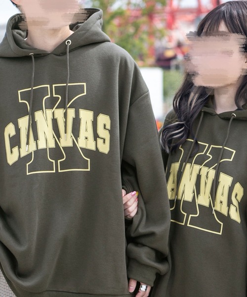 PairPair（ペアペア）の「裏起毛カレッジロゴフーディー(ユニセックス)（パーカー・レディース・グレイッシュブルー/スミクロ/オートミール・FREE）」の9枚目の写真