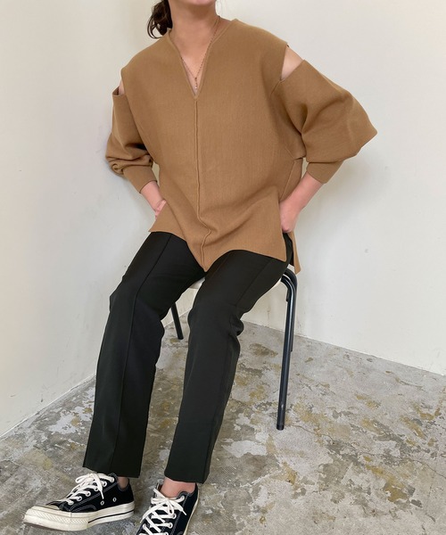 titivate（ティティベイト）の「ｼｮﾙﾀﾞｰｽﾘｯﾄﾃﾞｻﾞｲﾝｷｰﾈｯｸﾆｯﾄ（ニット/セーター・レディース・ブラウン系その他/ライトブラウン/ピンク/ブラック・M/S）」の3枚目の写真