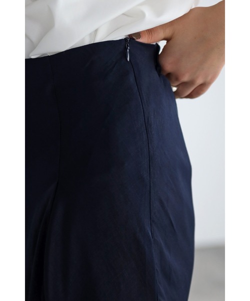 Bonjour Sagan（ボンジュールサガン）の「サイドスリットサテンフレアスカート（スカート・レディース・マスタード/ネイビー・FREE）」の12枚目の写真