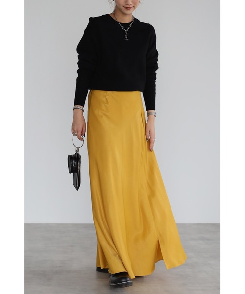 Bonjour Sagan（ボンジュールサガン）の「サイドスリットサテンフレアスカート（スカート・レディース・マスタード/ネイビー・FREE）」の9枚目の写真