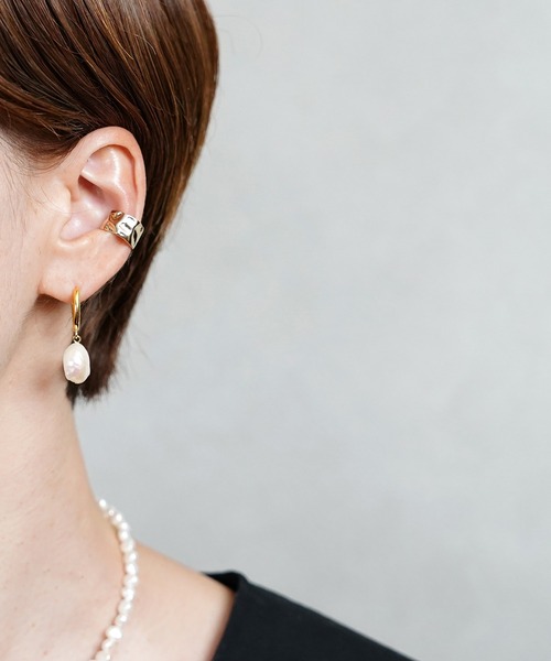 SIGNAL(シグナル)の「【ZOZO限定】Pearl Hoop Pierce / パールフープピアス(ピアス(両耳用)・レディース・シルバー/ゴールド・FREE)」の10枚目の写真