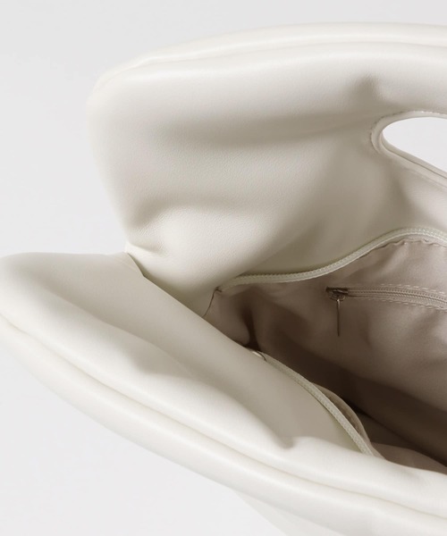 KBF（ケイビーエフ）の「パファーBAG（ハンドバッグ・レディース・ホワイト/ブラック/グリーン系その他・ONE）」の15枚目の写真