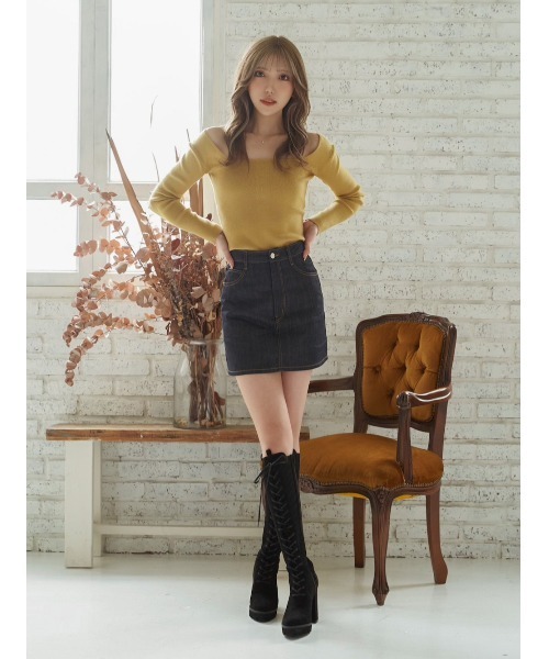 Darich(ダーリッチ)の「ノンウォッシュデニムミニスカート(デニムスカート・レディース・インディゴブルー・S/M)」の4枚目の写真