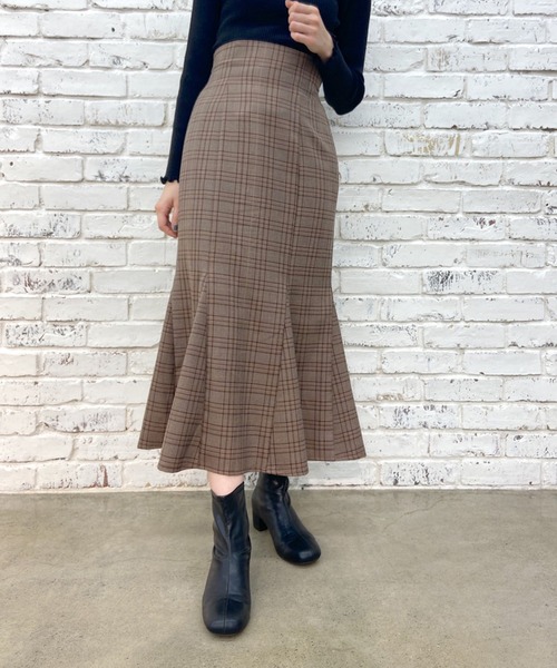 OLIVE des OLIVE（オリーブデオリーブ）の「マーメイドロングスカート（スカート・レディース・ブラック/ブラウン/ブルー/アイボリー・FREE）」の4枚目の写真