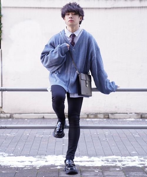 ADAMASTE（アダマスト）の「シンセティックレザーショルダーバッグ（ショルダーバッグ・メンズ・ブラック・FREE）」の13枚目の写真