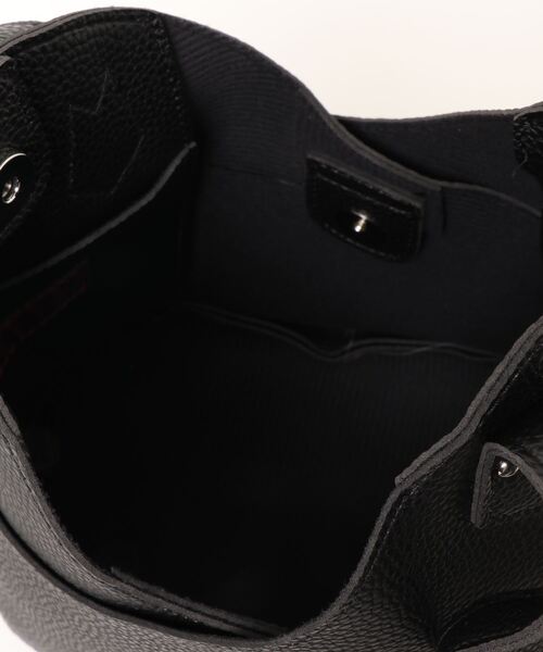 AULI（アウリィ）の「【2WAY】バケット型ショルダー/ハンドバッグ（ショルダーバッグ・レディース・ライトグレー/ブラック/キャメル・FREE）」の13枚目の写真