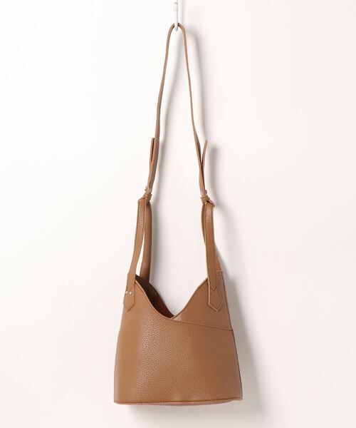 AULI（アウリィ）の「【2WAY】バケット型ショルダー/ハンドバッグ（ショルダーバッグ・レディース・ライトグレー/ブラック/キャメル・FREE）」の16枚目の写真