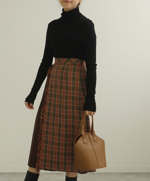 AULI（アウリィ）の「【2WAY】バケット型ショルダー/ハンドバッグ（ショルダーバッグ・レディース・ライトグレー/ブラック/キャメル・FREE）」の18枚目の写真