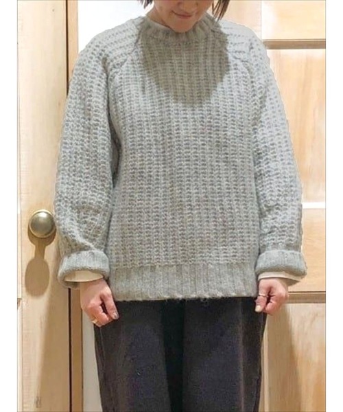 Samansa Mos2（サマンサ モスモス）の「【リサイクルポリエステル】クルーネックチャンキーニット（ニット/セーター・レディース・グレー/イエロー/オレンジ/グリーン/チャコール/キナリ・ﾌﾘ-）」の3枚目の写真