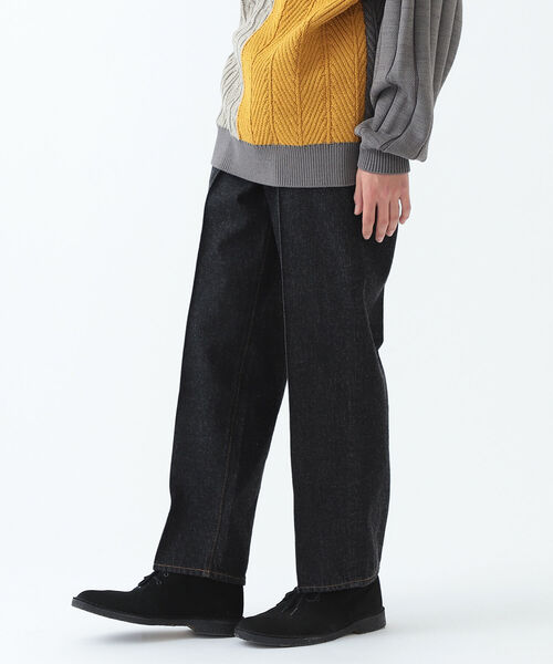 BEAMS（ビームス）の「BEAMS / ピンタック デニム 5ポケット（デニムパンツ・メンズ・ブラック/インディゴブルー・SMALL/MEDIUM/LARGE/X-LARGE）」の14枚目の写真