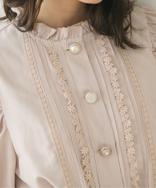 ems excite（エムズエキサイト）の「色々釦レースブラウス（シャツ/ブラウス・レディース・ライトグリーン/アイボリー/ライトピンク・FREE）」の12枚目の写真