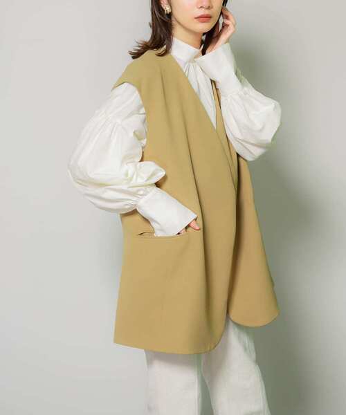 KBF（ケイビーエフ）の「ラウンドノーカラーベスト（その他アウター・レディース・アイボリー/ネイビー/ベージュ・ONE）」の20枚目の写真