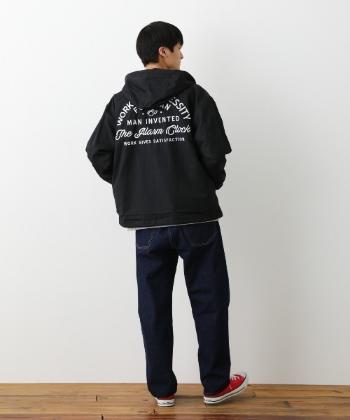 RODEO CROWNS WIDE BOWL（ロデオクラウンズワイドボウル）の「フーデット コーチジャケット（ナイロンジャケット・メンズ・ブラック/グリーン/ベージュ・MEDIUM/LARGE）」の13枚目の写真