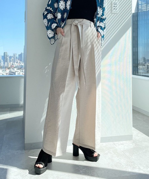 PAGEBOY(ページボーイ)の「リネンライクハイウエストワイドパンツ(その他パンツ・レディース・チョコ/ベージュ/ブラック/ターコイズブルー・FREE)」の14枚目の写真